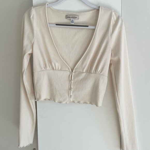 UO Ruby Button-Up Cropped Top - like new - Picture 1 of 8